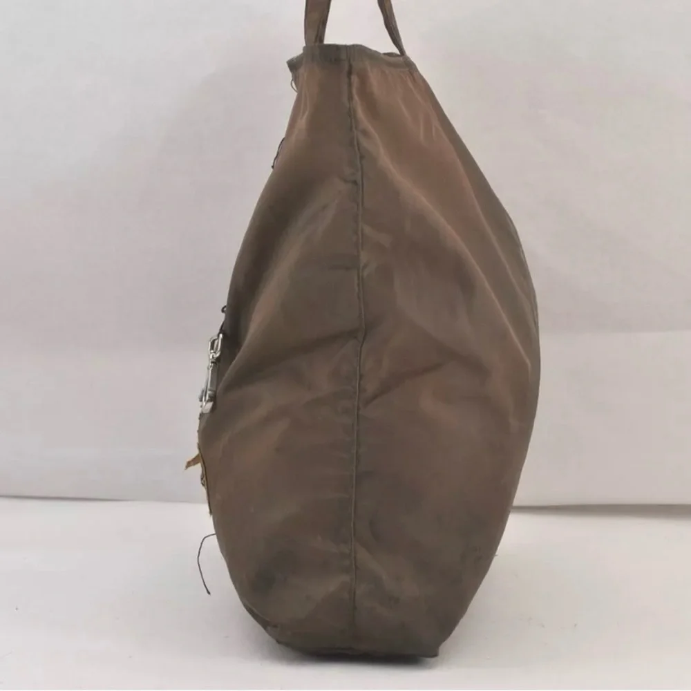 Prada Nylon Tessuto Robot Tote Bag/Shoulder Bag Olive Green | Women’s | Used | - Picture 4 of 14